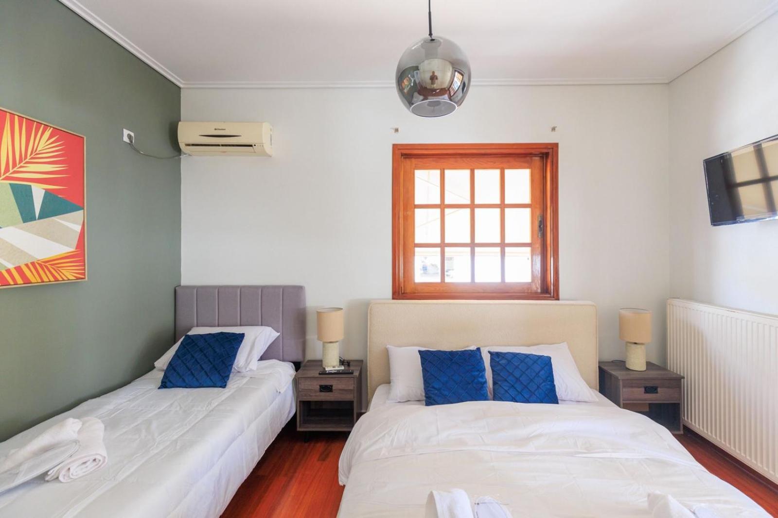 Aiolos Grand Super Lux Suite Kalamaki Alimos Near The Sea Athens Exterior photo